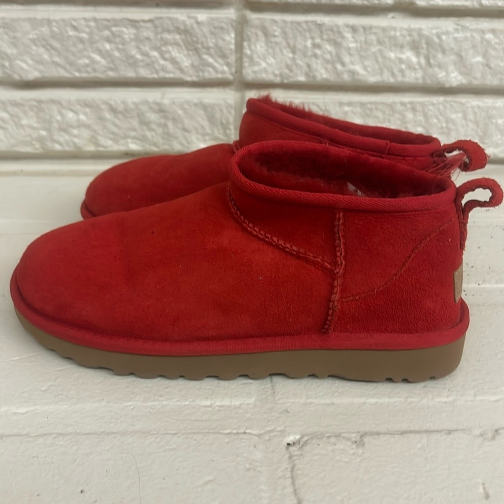 Uggs ultra mini. Red. Only worn once or twice.